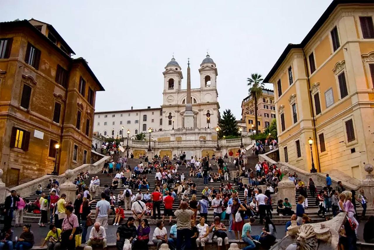 Spagna Historical By Spanish Steps Rome Extérieur photo